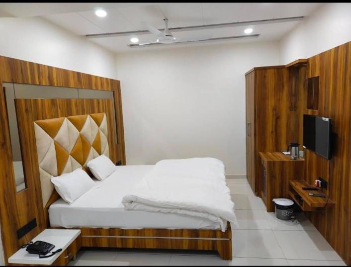 Hotel Reva Prabhu Sadan Ambaji Zewnętrze zdjęcie