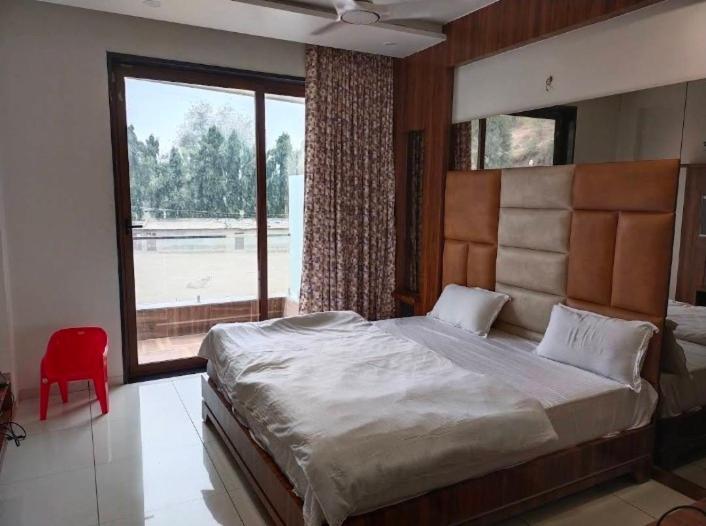 Hotel Reva Prabhu Sadan Ambaji Zewnętrze zdjęcie